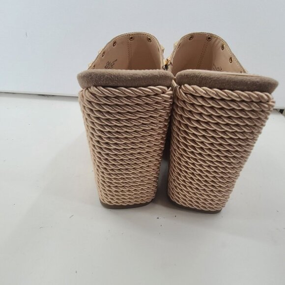 MARC FISHER “Zyme” Square Toe Studded Espadrille Wedges  Size 11M - Picture 5 of 11